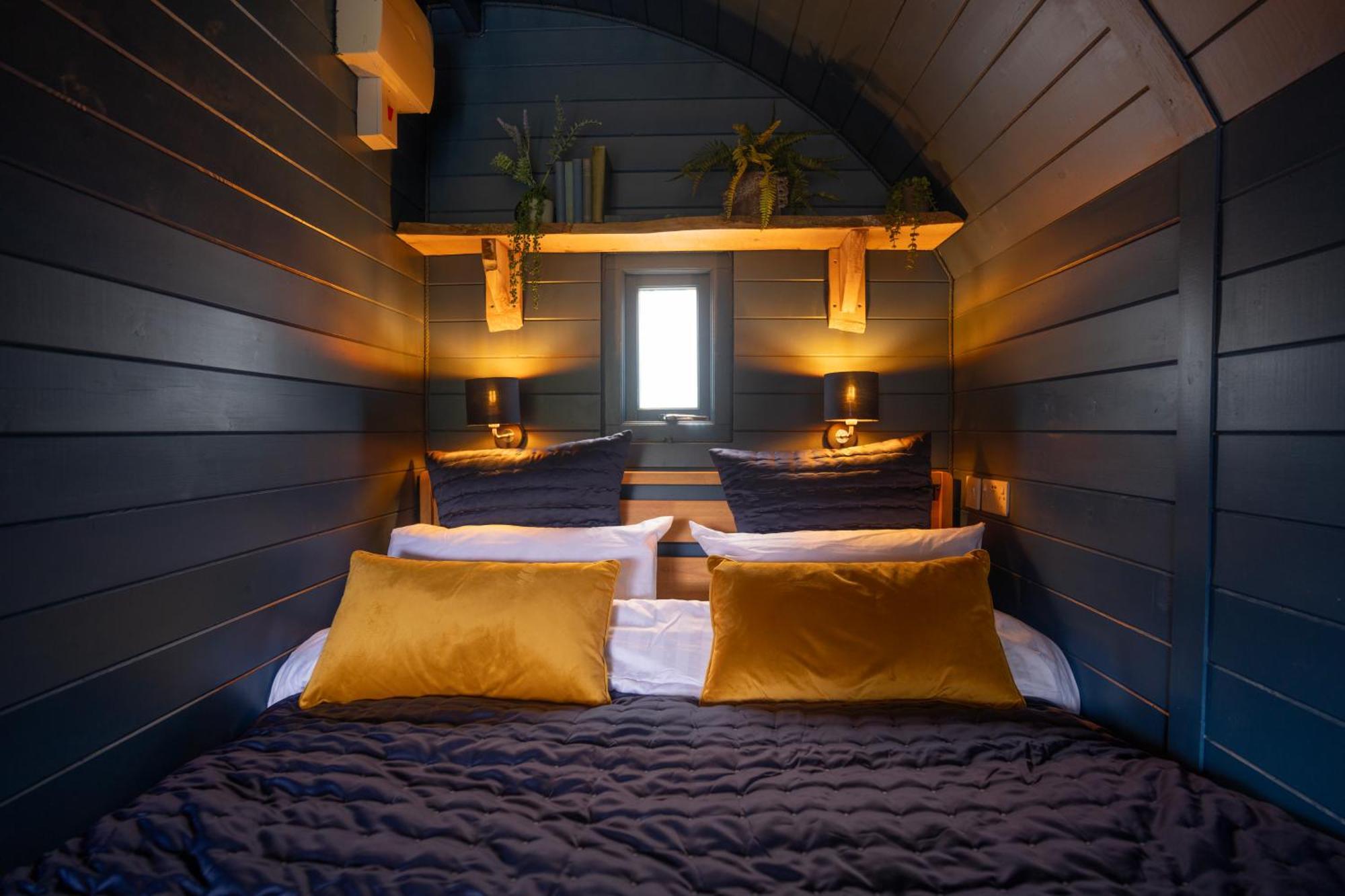 Kingswood Lodges Fort William Exteriör bild