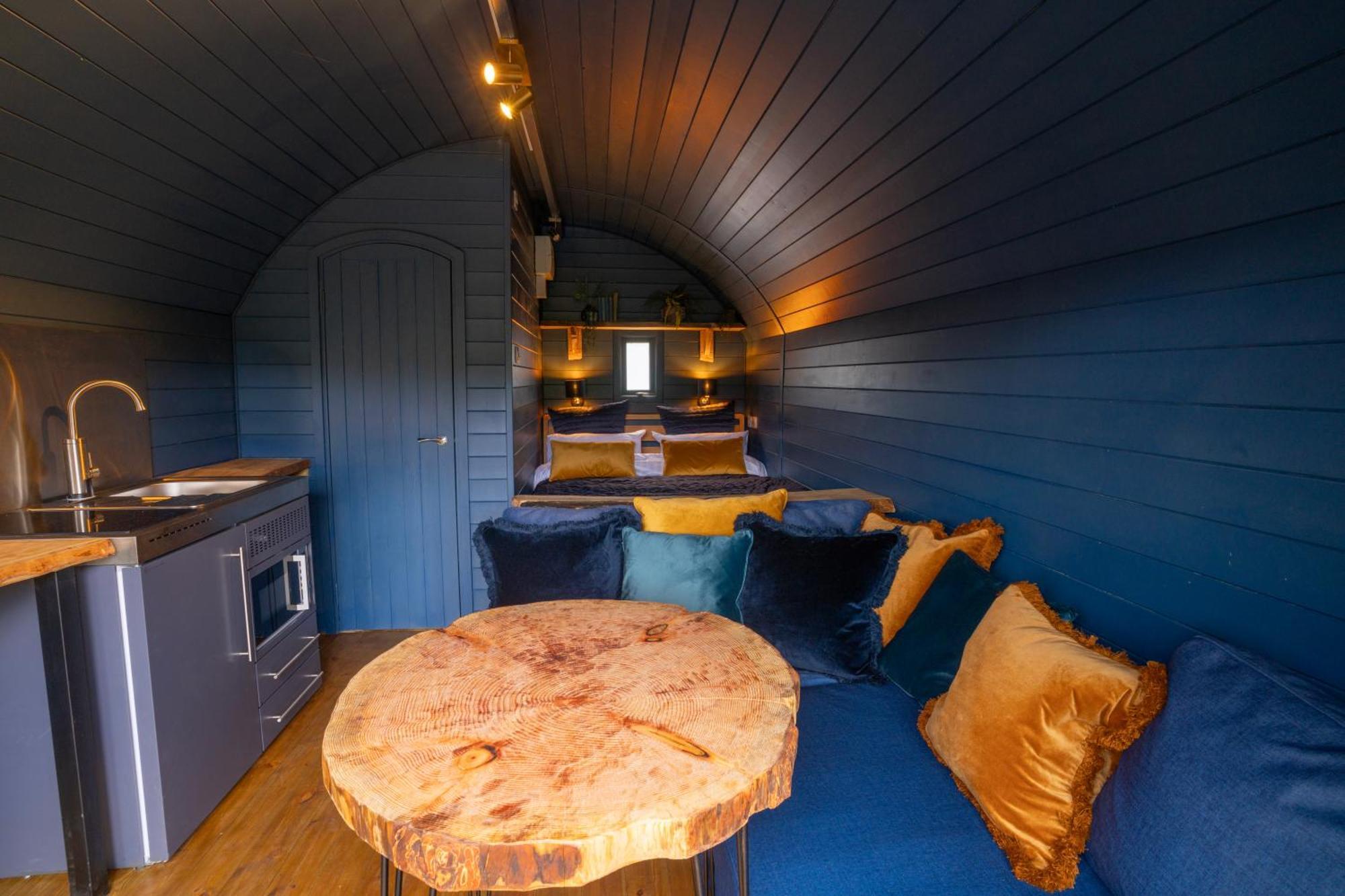 Kingswood Lodges Fort William Exteriör bild