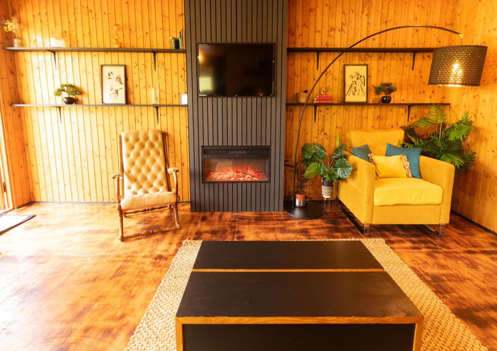 Kingswood Lodges Fort William Exteriör bild