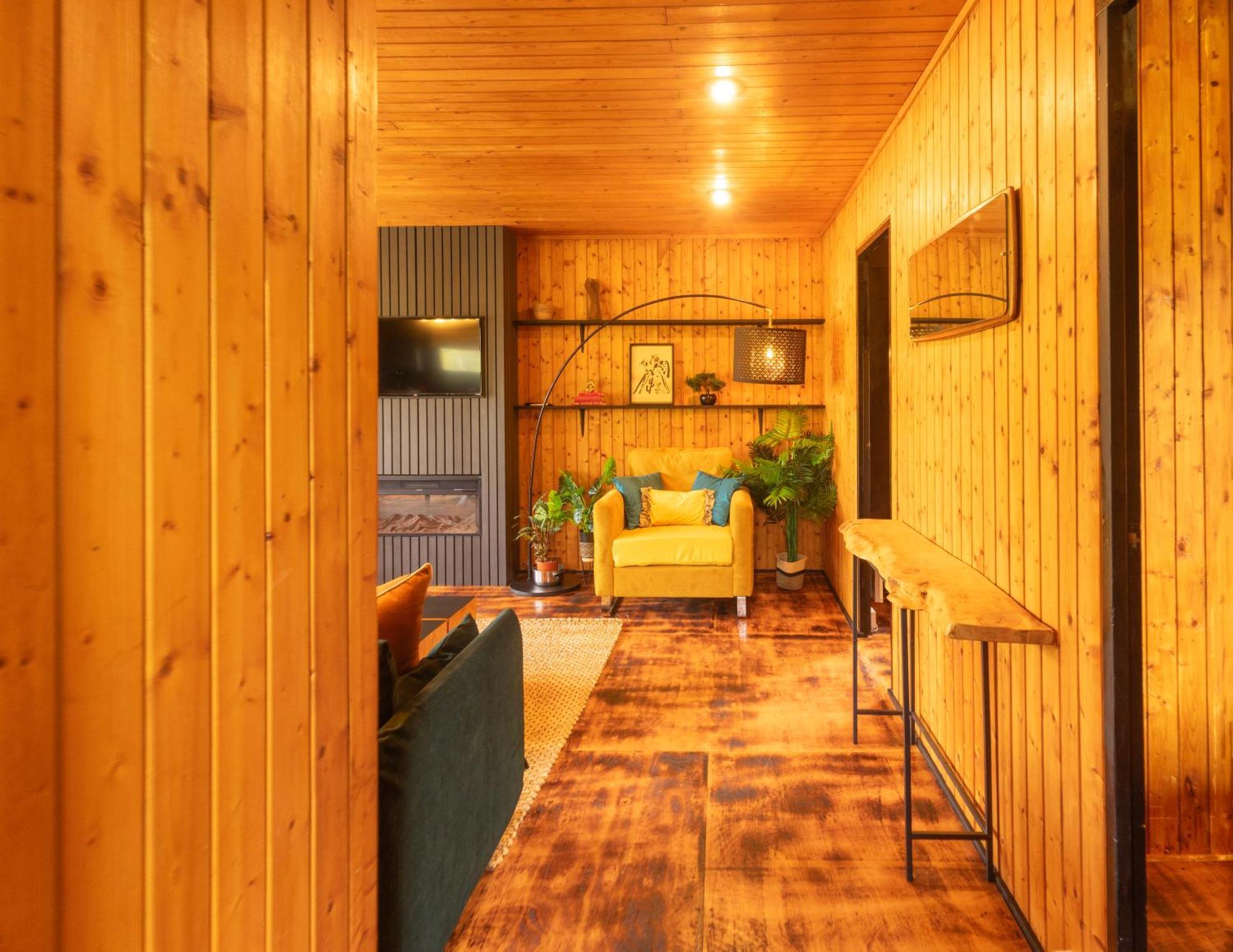 Kingswood Lodges Fort William Exteriör bild