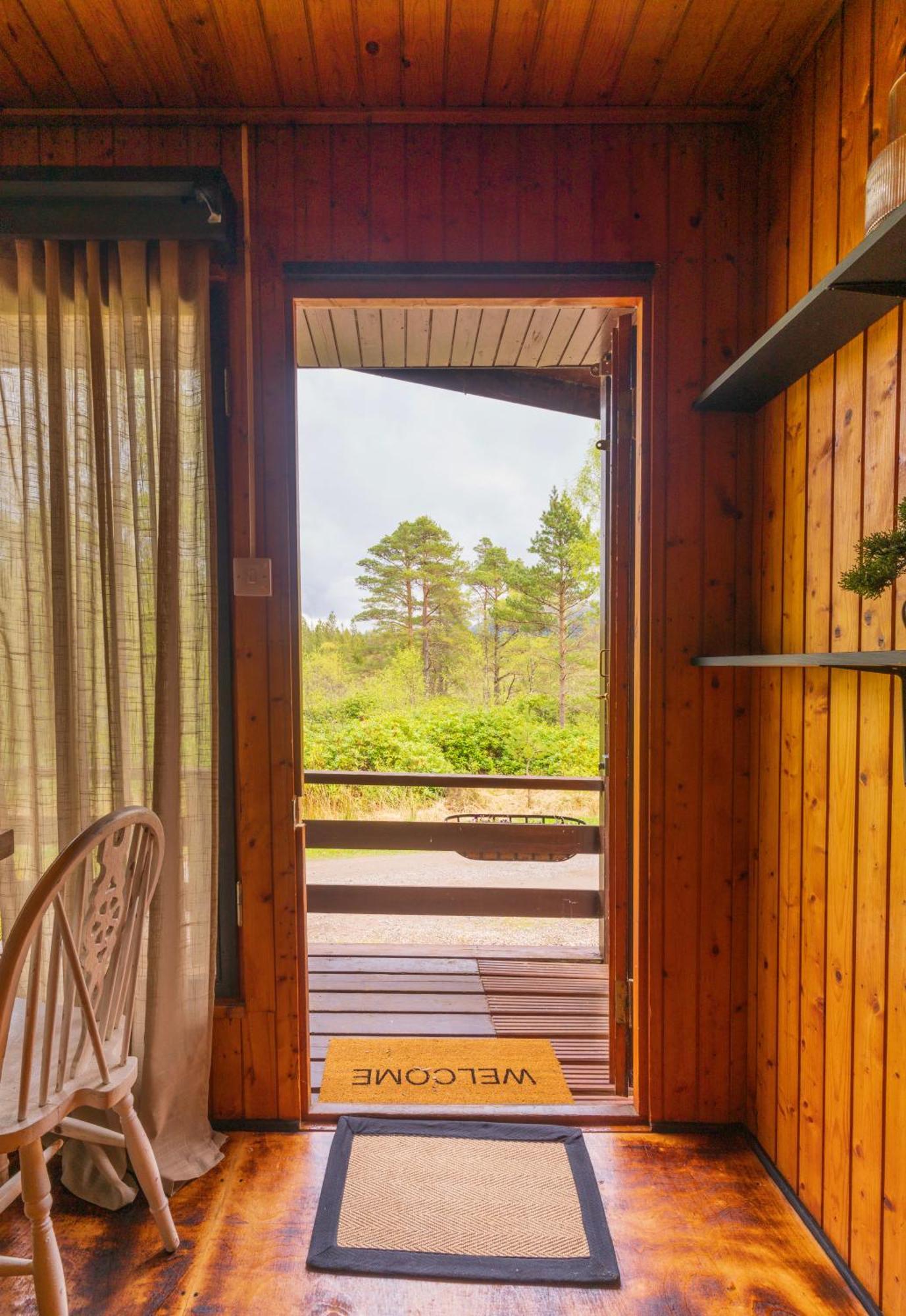 Kingswood Lodges Fort William Exteriör bild